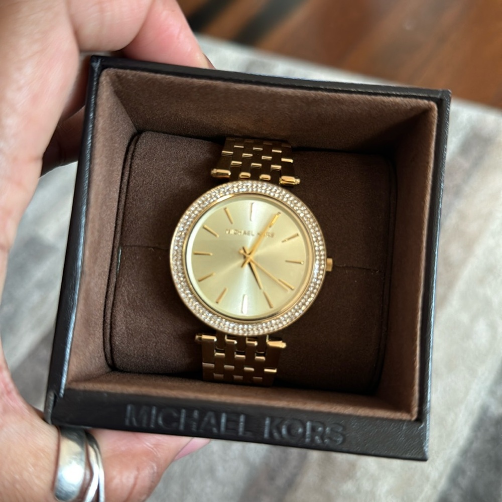 Brand new, never worn Michael Kors watch